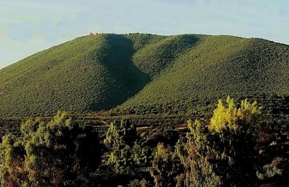 הנוף של הר מירון מהחצר